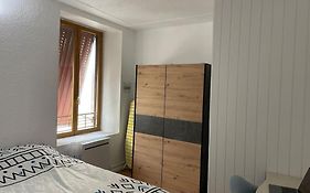 Bourbonne Les Bains, Appartement T2 Pour 2