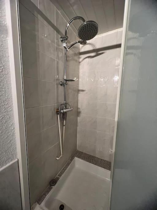 Bourbonne Les Bains, Appartement T2 Pour 2 Buitenkant foto